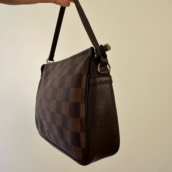 Louis Vuitton Trousse Pochette in Damier Ebene - Picture 4 of 12